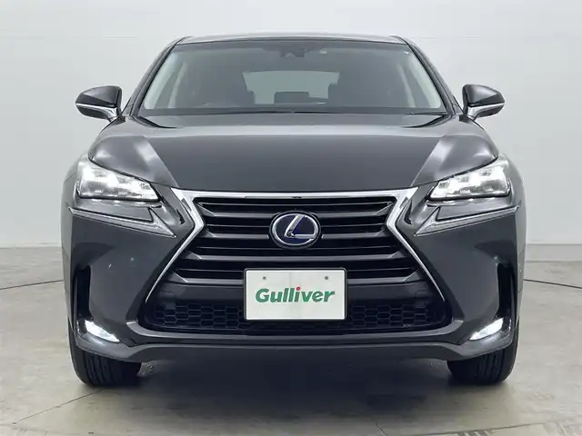 レクサス ＮＸ 300h Iパッケージ 岡山県 2015(平27)年 7.7万km スターライトブラックガラスフレーク パノラマルーフ/合皮シート/シートヒーター(運転席・助手席)/パワーシート(運転席・助手席)/純正メーカーOPナビ/【フルセグＴＶ/CD/DVD/Bluetooth/USB/AUX】/全方位カメラ/パワーバックドア/レーダークルーズコントロール/プリクラッシュセーフティシステム/ＬＥＤヘッドランプ/ステアリングヒーター/純正ドライブレコーダー(前)/(DRD-H66)/ビルトインＥＴＣ/シートメモリ/パドルシフト/スペアキー(1個)/カードキー(1個)
