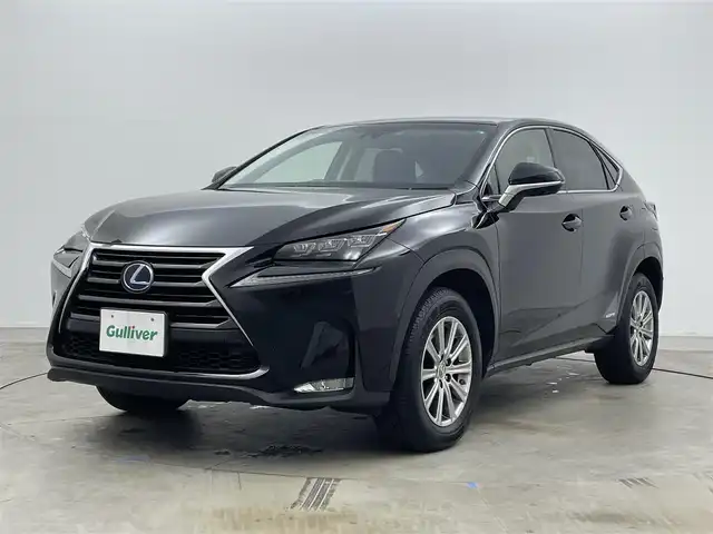 レクサス ＮＸ 300h Iパッケージ 岡山県 2015(平27)年 7.7万km スターライトブラックガラスフレーク パノラマルーフ/合皮シート/シートヒーター(運転席・助手席)/パワーシート(運転席・助手席)/純正メーカーOPナビ/【フルセグＴＶ/CD/DVD/Bluetooth/USB/AUX】/全方位カメラ/パワーバックドア/レーダークルーズコントロール/プリクラッシュセーフティシステム/ＬＥＤヘッドランプ/ステアリングヒーター/純正ドライブレコーダー(前)/(DRD-H66)/ビルトインＥＴＣ/シートメモリ/パドルシフト/スペアキー(1個)/カードキー(1個)