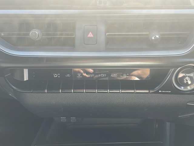 レクサス ＵＸ 250h バージョンC 香川県 2022(令4)年 4.2万km グラファイトブラックガラスフレーク 純正ナビ（フルセグTV/BT)/バックカメラ/ドライブレコーダー/パワーシート/シートヒーター/ステアリングヒーター/リアシートリマインダー/コーナーセンサー/ETC2.0