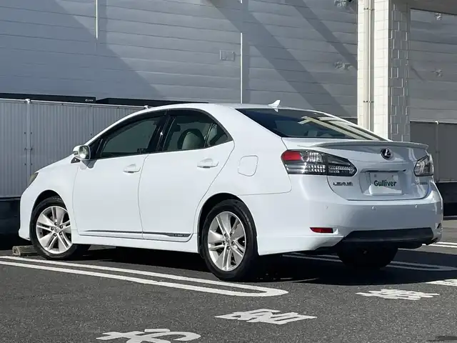 レクサス ＨＳ 250h バージョンL 群馬県 2009(平21)年 15.2万km クォーツホワイトクリスタルシャイン 純正HDDナビゲーション/（CD/DVD/MD/フルセグTV）/バックカメラ/サンルーフ/本革シート/前席メモリパワーシート/前席シートヒーター/エアシート/ステアリングスイッチ/ビルトインETC/クルーズコントロール/リアサンシェード/コーナーポール/LEDヘッドライト/フォグライト/クリアランスソナー/電格ミラー/ドアバイザー/純正フロアマット/純正17インチアルミホイール
