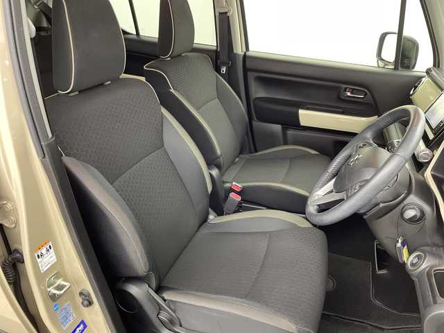 スズキ クロスビー HYBRID MZ 三重県 2020(令2)年 4.1万km キャラバンアイボリーパールメタリック/ホワイト 2トーンルーフ /禁煙車//デュアルブレーキサポート//社外SDナビ(CN-RE97WD)//フルセグTV/BT/CD/DVD//バックカメラ//前席シートヒーター//レーンキープアシスト//ステアリングスイッチ//クルーズコントロール//パドルシフト//LEDオートライト//フォグランプ//前後ドライブレコーダー//シートバックテーブル//ETC//ウィンカーミラー//スマートキー//プッシュスタート