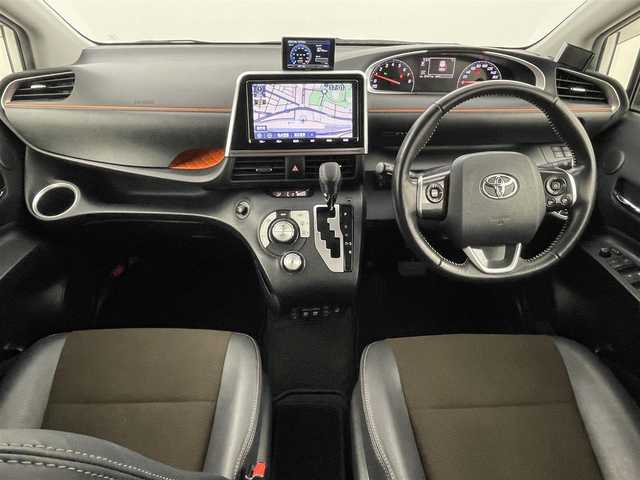 トヨタ シエンタ G クエロ 福岡県 2019(平31)年 2.8万km ホワイトパールクリスタルシャイン 純正９型ナビ　/全方位カメラ　/ビルトインＥＴＣ　/前後ドラレコ　/デジタルルームミラー　/レーダー探知機　/コーナーセンサー　/衝突軽減　/レーンキープ　/ＰＫＳＢ　/アイドリングストップ/両側電動スライドドア　/シートヒーター　/ステアリングヒーター/ハーフレザーシート/純正１５インチアルミホイール/LEDヘッドライト