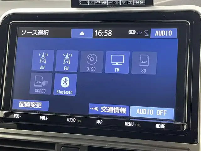 トヨタ シエンタ G クエロ 福岡県 2019(平31)年 2.8万km ホワイトパールクリスタルシャイン 純正９型ナビ　/全方位カメラ　/ビルトインＥＴＣ　/前後ドラレコ　/デジタルルームミラー　/レーダー探知機　/コーナーセンサー　/衝突軽減　/レーンキープ　/ＰＫＳＢ　/アイドリングストップ/両側電動スライドドア　/シートヒーター　/ステアリングヒーター/ハーフレザーシート/純正１５インチアルミホイール/LEDヘッドライト