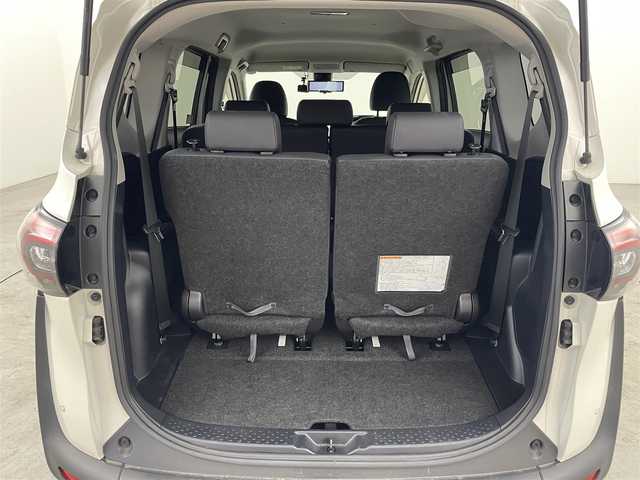 トヨタ シエンタ G クエロ 福岡県 2019(平31)年 2.8万km ホワイトパールクリスタルシャイン 純正９型ナビ　/全方位カメラ　/ビルトインＥＴＣ　/前後ドラレコ　/デジタルルームミラー　/レーダー探知機　/コーナーセンサー　/衝突軽減　/レーンキープ　/ＰＫＳＢ　/アイドリングストップ/両側電動スライドドア　/シートヒーター　/ステアリングヒーター/ハーフレザーシート/純正１５インチアルミホイール/LEDヘッドライト