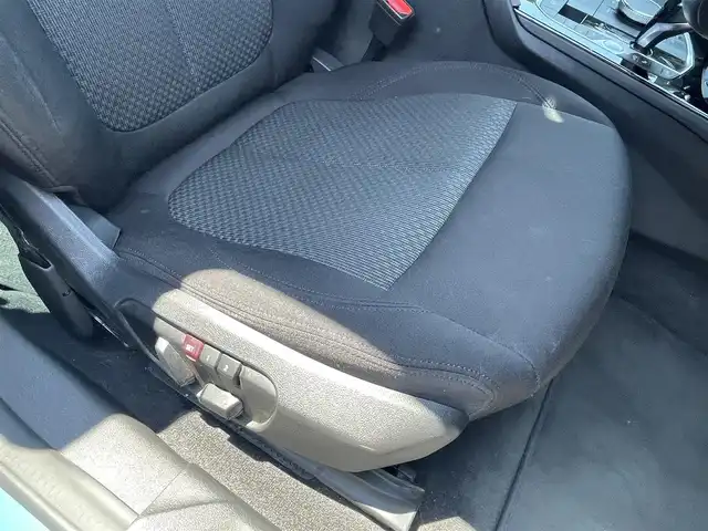 ＢＭＷ ＢＭＷ ２１８ｄ グランクーペ プレイ EDジョイ+ 埼玉県 2020(令2)年 3.2万km スナッパーロックブルー 置くだけ充電