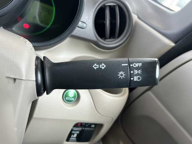 ホンダ Ｎ ＢＯＸ G Lパッケージ 静岡県 2012(平24)年 8.1万km プレミアムブロンズパール 主要装備/・ホンダ純正オーディオ/・CD/MD/AUX/・オートエアコン/・プッシュスタート/・助手席側パワースライドドア/・ＥＴＣ/・ステアリングリモコン/・アイドリングストップ/・横滑り防止装置/・純正フロアマット/・純正ホイールキャップ/・ハロゲンヘッドライト