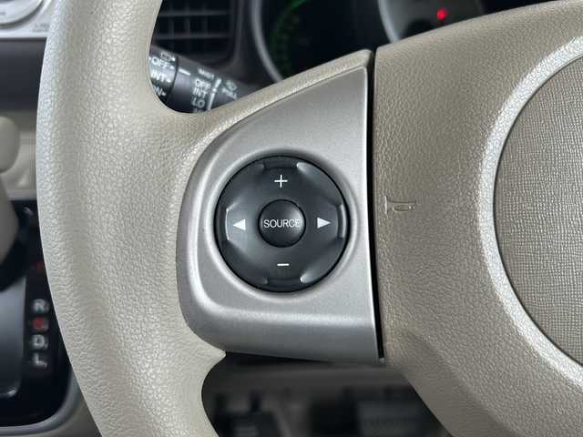 ホンダ Ｎ ＢＯＸ G Lパッケージ 静岡県 2012(平24)年 8.1万km プレミアムブロンズパール 主要装備/・ホンダ純正オーディオ/・CD/MD/AUX/・オートエアコン/・プッシュスタート/・助手席側パワースライドドア/・ＥＴＣ/・ステアリングリモコン/・アイドリングストップ/・横滑り防止装置/・純正フロアマット/・純正ホイールキャップ/・ハロゲンヘッドライト