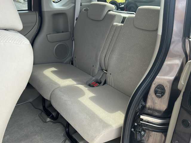 ホンダ Ｎ ＢＯＸ G Lパッケージ 静岡県 2012(平24)年 8.1万km プレミアムブロンズパール 主要装備/・ホンダ純正オーディオ/・CD/MD/AUX/・オートエアコン/・プッシュスタート/・助手席側パワースライドドア/・ＥＴＣ/・ステアリングリモコン/・アイドリングストップ/・横滑り防止装置/・純正フロアマット/・純正ホイールキャップ/・ハロゲンヘッドライト