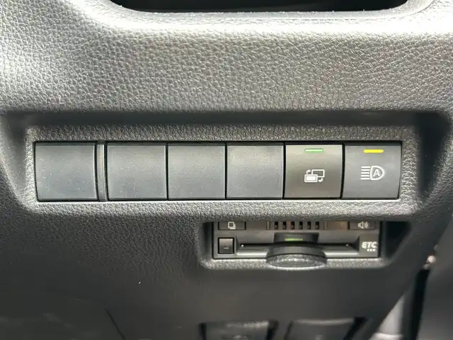 トヨタ ＲＡＶ４ X 静岡県 2020(令2)年 4.5万km グレーメタリック 純正ナビ/(AM/FM/BT)/フルセグTV/バックカメラ/トヨタセーフティーセンス/横滑り防止装置/レーンキープアシスト/衝突被害軽減システム/追従クルーズコントロール/電動パーキングブレーキ/オートブレーキホールド/前方ドライブレコーダー/前後コーナーセンサー/ブラインドスポットモニター/プッシュスタート/スマートキー/スペアキー×1/LEDオートライト/オートハイビーム/純正17インチアルミホイール/保証書/取扱説明書