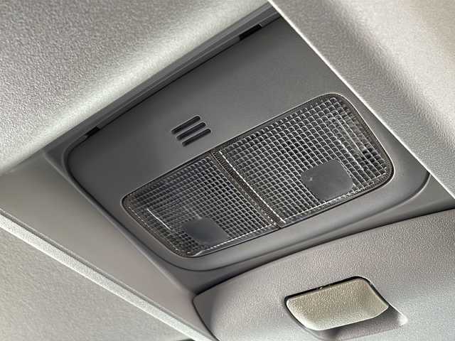 トヨタ カローラ ルミオン 1．8S エアロツアラー 道東・釧路十勝 2010(平22)年 13.7万km ブラックマイカ 社外ナビ/冬タイヤ積込/パドルシフト/HIDヘッドライト/フォグランプ/オートライト/フロアマット/ドアバイザー