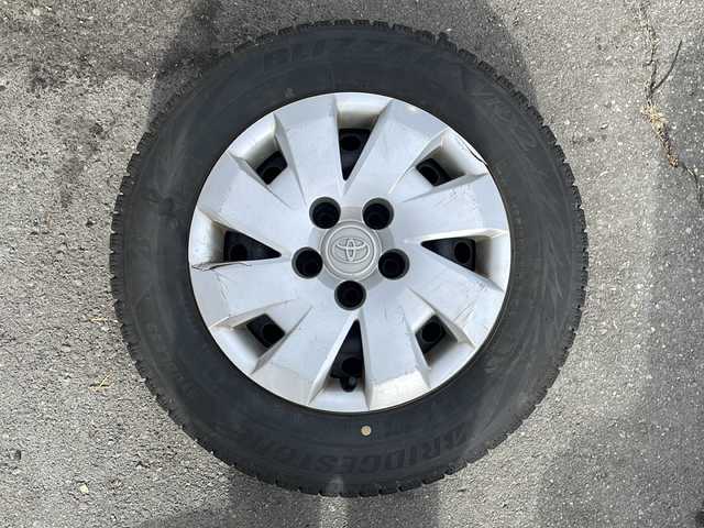 トヨタ カローラ ルミオン 1．8S エアロツアラー 道東・釧路十勝 2010(平22)年 13.7万km ブラックマイカ 社外ナビ/冬タイヤ積込/パドルシフト/HIDヘッドライト/フォグランプ/オートライト/フロアマット/ドアバイザー