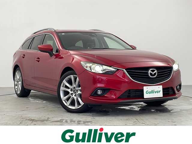 マツダ アテンザ ワゴン XD 奈良県 2014(平26)年 6.1万km ソウルレッドプレミアムメタリック ディスチャージパッケージ/純正ナビ/　フルセグTV/DVD/CD/Bluetooth/バックカメラ/純正フリップダウンモニター/純正19インチアルミホイール/スマートシティブレーキサポート/HIDヘッドライト/シグネチャーLEDランプ/オートライト/フォグランプ/コーナーセンサー/クルーズコントロール/ビルトインETC/ステアリングスイッチ/パドルシフト/プッシュスタート/スマートキー/アイドリングストップ/アダプティブフロントライティングシステム/リアスポイラー/シルバールーフレール/電動格納ミラー/LEDウインカーミラー/横すべり防止/フロアマット/スペアキー/保証書/取扱説明書