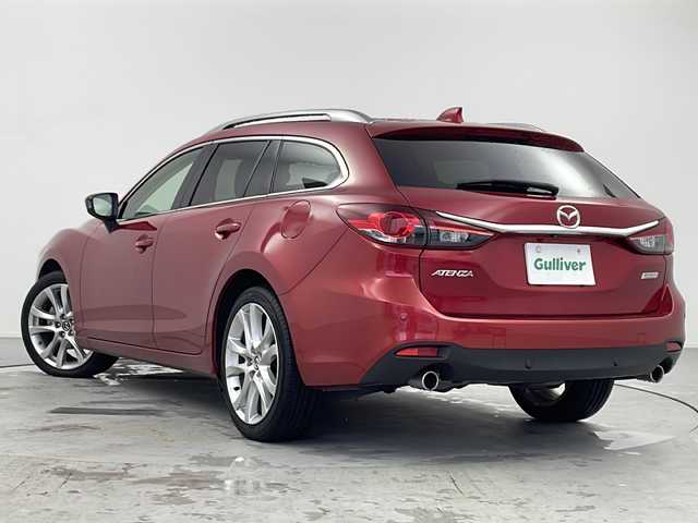 マツダ アテンザ ワゴン XD 奈良県 2014(平26)年 6.1万km ソウルレッドプレミアムメタリック ディスチャージパッケージ/純正ナビ/　フルセグTV/DVD/CD/Bluetooth/バックカメラ/純正フリップダウンモニター/純正19インチアルミホイール/スマートシティブレーキサポート/HIDヘッドライト/シグネチャーLEDランプ/オートライト/フォグランプ/コーナーセンサー/クルーズコントロール/ビルトインETC/ステアリングスイッチ/パドルシフト/プッシュスタート/スマートキー/アイドリングストップ/アダプティブフロントライティングシステム/リアスポイラー/シルバールーフレール/電動格納ミラー/LEDウインカーミラー/横すべり防止/フロアマット/スペアキー/保証書/取扱説明書