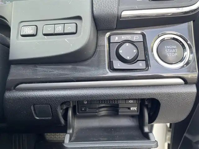 トヨタ クラウン アスリート S 福島県 2013(平25)年 15.2万km ホワイトパールクリスタルシャイン サンルーフ/純正HDDナビ/バックカメラ/フルセグテレビ/ビルトインETC/クルーズコントロール/コンビステアリング/純正18インチAW/HIDヘッドライト/フォグランプ/プッシュスタート