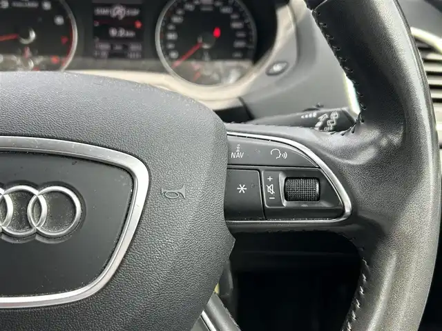 アウディ Ｑ３ 2．0 TFSI クワトロ 170PS 道東・釧路十勝 2014(平26)年 12万km オレンジ 4WD/純正ナビ/地デジ/バックカメラ/社外AW付冬タイヤ4本積込/プッシュスタート/スマートキー/保証書/取扱説明書/オートライト/革巻きステアリング