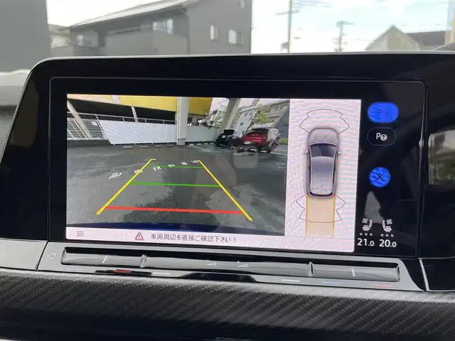 フォルクスワーゲン ＶＷ ゴルフ Ｒ 20イヤーズ 和歌山県 2023(令5)年 1.3万km 青 ワンオーナー/登録時１２５６１キロ/純正DiscoverProナビゲーション/・SSDナビ/・１０インチタッチスクリーン/・地デジTV/・ジェスチャーコントロール/・App-Connect/・We Connect Plus/・MEDIA-IN/・７スピーカー/オールインセーフティ【予防安全装備】/・同一車線内全車速運転支援システム/・レーンキープアシストシステム/・アダプティブクルーズコントロール/・レーンチェンジアシストシステム/・プリクラッシュブレーキシステム/・ダイナミックコーナリングライト/・ダイナミックライトアシスト/・スタディックコーナリングライト/・駐車支援システム/・パークディスタンスコントロール【フロント・リア】/・リアトラフィックアラート/・リアビューカメラ/・緊急時停車支援システム/LEDマトリクスヘッドランプ/純正１９インチアルミホイール/AKRAPOVICツインマフラー/ステアリングヒーター/SRSエアバック【運転席/助手席/サイド/カーテン/前席センター】/ナッパ革シート/メモリー付きパワーシート【運転席】/シートヒーター【運転席/助手席】/ETC/保証書/取扱説明書/スペアキー１本