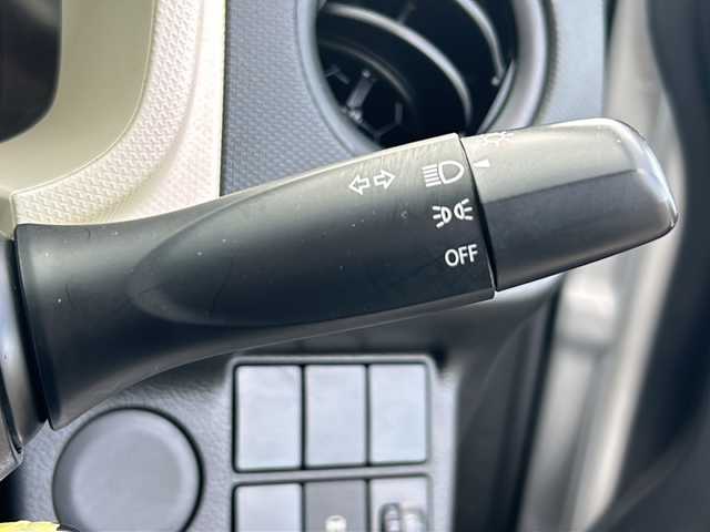 スズキ アルト F 山形県 2017(平29)年 8.7万km シルキーシルバーメタリック ４WD/5速MT/横滑り防止装置/純正オーディオ/（AM/FM/CD/AUX）/D席シートヒーター/スペアキー/社外14インチアルミホイール/純正フロアマット/純正ゴムマット車載/ドアバイザー/スチールホイールサマータイヤ4本車載/（145/80/R13)5mm/取扱説明書/記録簿