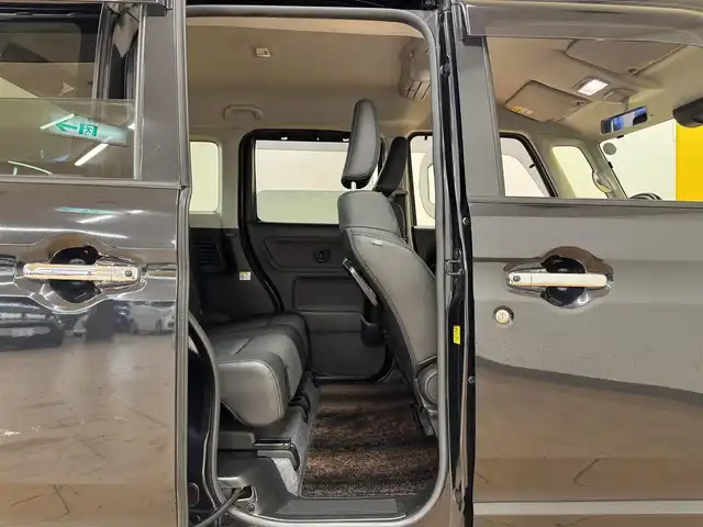 スズキ スペーシア カスタム HYBRID XS 群馬県 2022(令4)年 6.2万km ブルーイッシュブラックパール3 デュアルカメラブレーキサポート/レーダークルーズコントロール/パーキングセンサー/車線逸脱防止機能/オートハイビーム/純正8インチナビ/　フルセグ/BT/CD/DVD/FM/AM/ipod/USB/SD/両側パワースライドドア/ヘッドアップディスプレイ/オートLEDヘッドライト/フォグランプ/ハーフレザーシート/運転席シートヒーター/革巻きステアリング/純正フロアマット/純正15インチAW/ビルトインETC