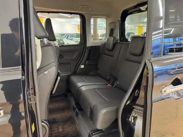 スズキ スペーシア カスタム HYBRID XS 群馬県 2022(令4)年 6.2万km ブルーイッシュブラックパール3 デュアルカメラブレーキサポート/レーダークルーズコントロール/パーキングセンサー/車線逸脱防止機能/オートハイビーム/純正8インチナビ/　フルセグ/BT/CD/DVD/FM/AM/ipod/USB/SD/両側パワースライドドア/ヘッドアップディスプレイ/オートLEDヘッドライト/フォグランプ/ハーフレザーシート/運転席シートヒーター/革巻きステアリング/純正フロアマット/純正15インチAW/ビルトインETC