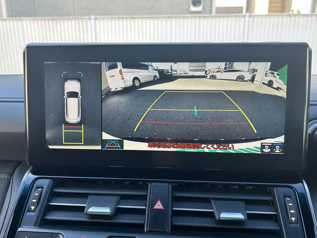 トヨタ ランドクルーザー VX 栃木県 2023(令5)年 1.9万km ホワイトパールクリスタルシャイン チルト＆スライド電動ムーンルーフ/ハンズフリーパワーバックドア/ALPINEデジタルインナーミラー/電動デフロック(リヤ)/ルーフレール(ブラック)/Toyota Safety Sense/・プリクラッシュセーフティ/・レーントレーシングアシスト［LTA］/・ドライバー異常時対応システム/・レーダークルーズコントロール(全車速追従機能付)/・ロードサインアシスト［RSA］/・オートマチックハイビーム［AHB］/先行車発進告知機能［TMN］/ブラインドスポットモニター(後方車両への接近警報・停車時警報機能付)［BSM］/パーキングサポートブレーキ(前後方静止物/後方接近車両/後方歩行者)/パノラミックビューモニター/カラーヘッドアップディスプレイ/マルチテレインモニター/T-Connectナビゲーションシステム/・12.3インチディスプレイ/・地デジ(フルセグ)/・Bluetooth/・Apple CarPlay/Android Auto/本革シート(ブラック)/快適温熱シート+シートベンチレーション/ステアリングヒーター/ZX専用20インチアルミホイール