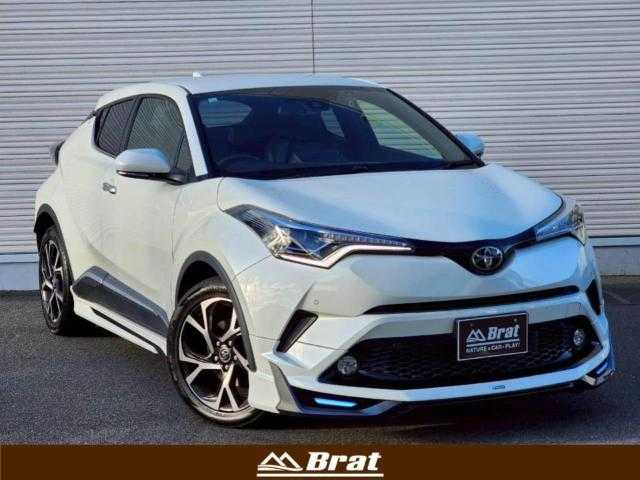 トヨタ Ｃ－ＨＲ G－T 岩手県 2017(平29)年 6.8万km ホワイトパールクリスタルシャイン モデリスタエアロ/純正ナビ/ドラレコ/ＥＴＣ/ＣＤ／ＤＶＤ／ＢＴ／フルセグ/プリクラッシュセーフティ/レーンキープ/ＢＳＭ/純正フロアマット/トノカバー/電動ランバーサポート