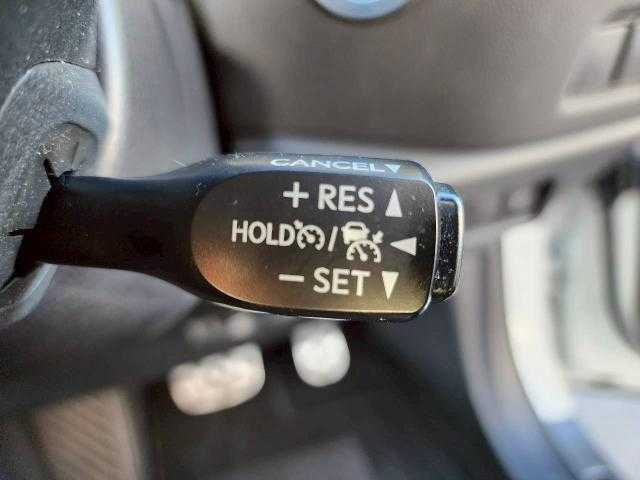 トヨタ Ｃ－ＨＲ G－T 岩手県 2017(平29)年 6.8万km ホワイトパールクリスタルシャイン モデリスタエアロ/純正ナビ/ドラレコ/ＥＴＣ/ＣＤ／ＤＶＤ／ＢＴ／フルセグ/プリクラッシュセーフティ/レーンキープ/ＢＳＭ/純正フロアマット/トノカバー/電動ランバーサポート