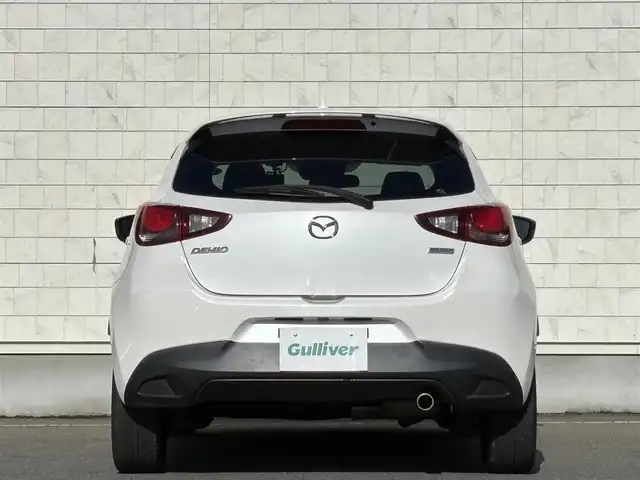 マツダ デミオ XD 岩手県 2014(平26)年 7.6万km スノーフレイクホワイトパールマイカ 禁煙車/ディーゼル/サイドスポイラー/ヘッドアップデュスプレイ/クルーズコントロール/横滑り防止装置/純正ナビ/→フルセグ/Bluetooth/CD/DVD/FM/AM/USB/AUX/ステアリングスイッチ/オートライト/LEDヘッドライト/LEDフォグライト/〇プッシュスタート/〇パドルシフト/〇電動格納ミラー/〇ウィンカーミラー/〇シガーソケット/〇ドアバイザー/〇フロアマット/〇スマートキー/前後ドライブレコーダー/ETC