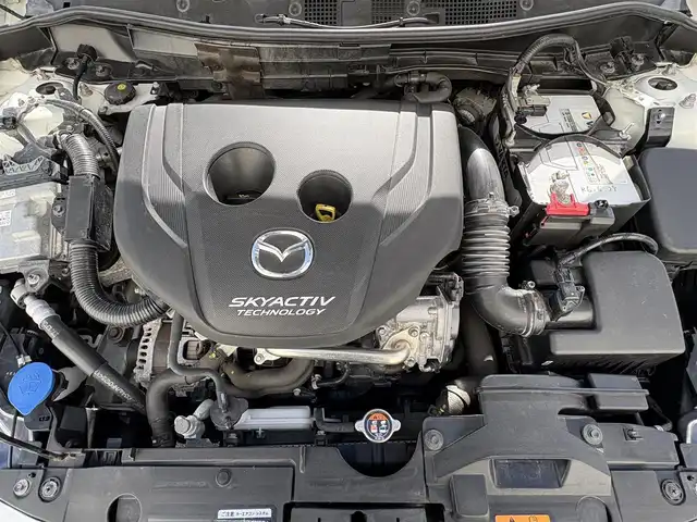 マツダ デミオ XD 岩手県 2014(平26)年 7.6万km スノーフレイクホワイトパールマイカ 禁煙車/ディーゼル/サイドスポイラー/ヘッドアップデュスプレイ/クルーズコントロール/横滑り防止装置/純正ナビ/→フルセグ/Bluetooth/CD/DVD/FM/AM/USB/AUX/ステアリングスイッチ/オートライト/LEDヘッドライト/LEDフォグライト/〇プッシュスタート/〇パドルシフト/〇電動格納ミラー/〇ウィンカーミラー/〇シガーソケット/〇ドアバイザー/〇フロアマット/〇スマートキー/前後ドライブレコーダー/ETC