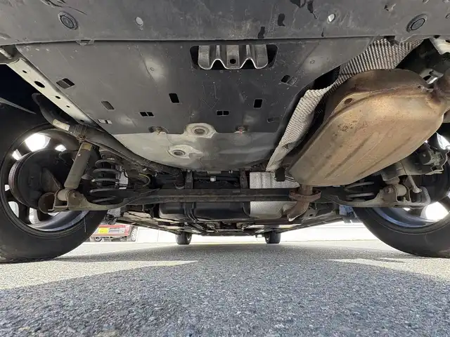 マツダ デミオ XD 岩手県 2014(平26)年 7.6万km スノーフレイクホワイトパールマイカ 禁煙車/ディーゼル/サイドスポイラー/ヘッドアップデュスプレイ/クルーズコントロール/横滑り防止装置/純正ナビ/→フルセグ/Bluetooth/CD/DVD/FM/AM/USB/AUX/ステアリングスイッチ/オートライト/LEDヘッドライト/LEDフォグライト/〇プッシュスタート/〇パドルシフト/〇電動格納ミラー/〇ウィンカーミラー/〇シガーソケット/〇ドアバイザー/〇フロアマット/〇スマートキー/前後ドライブレコーダー/ETC