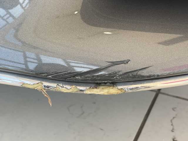 メルセデス・ベンツ Ｃ２２０ｄ ワゴン ローレウスエディション 埼玉県 2019(令1)年 4.2万km ガンＭ 衝突軽減ブレーキ/サンルーフ/Burmesteスピーカー/純正ナビ/全方位カメラ/パワーバックドア/レーダークルーズコントロール/LEDオートライト/革シート/シートヒーター/クーラー/メモリーシート/純正18インチアルミホイール/ブラインドスポットモニター/純正ETC2.0