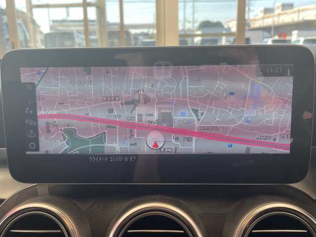 メルセデス・ベンツ Ｃ２２０ｄ ワゴン ローレウスエディション 埼玉県 2019(令1)年 4.2万km ガンＭ 衝突軽減ブレーキ/サンルーフ/Burmesteスピーカー/純正ナビ/全方位カメラ/パワーバックドア/レーダークルーズコントロール/LEDオートライト/革シート/シートヒーター/クーラー/メモリーシート/純正18インチアルミホイール/ブラインドスポットモニター/純正ETC2.0