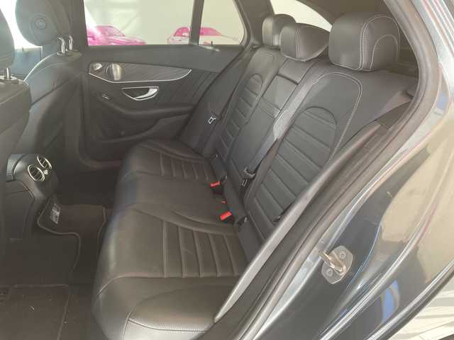 メルセデス・ベンツ Ｃ２２０ｄ ワゴン ローレウスエディション 埼玉県 2019(令1)年 4.2万km ガンＭ 衝突軽減ブレーキ/サンルーフ/Burmesteスピーカー/純正ナビ/全方位カメラ/パワーバックドア/レーダークルーズコントロール/LEDオートライト/革シート/シートヒーター/クーラー/メモリーシート/純正18インチアルミホイール/ブラインドスポットモニター/純正ETC2.0