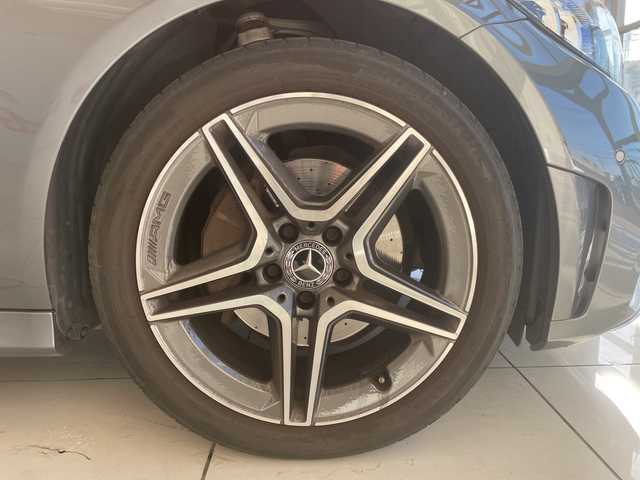 メルセデス・ベンツ Ｃ２２０ｄ ワゴン ローレウスエディション 埼玉県 2019(令1)年 4.2万km ガンＭ 衝突軽減ブレーキ/サンルーフ/Burmesteスピーカー/純正ナビ/全方位カメラ/パワーバックドア/レーダークルーズコントロール/LEDオートライト/革シート/シートヒーター/クーラー/メモリーシート/純正18インチアルミホイール/ブラインドスポットモニター/純正ETC2.0