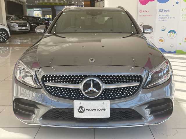 メルセデス・ベンツ Ｃ２２０ｄ ワゴン ローレウスエディション 埼玉県 2019(令1)年 4.2万km ガンＭ 衝突軽減ブレーキ/サンルーフ/Burmesteスピーカー/純正ナビ/全方位カメラ/パワーバックドア/レーダークルーズコントロール/LEDオートライト/革シート/シートヒーター/クーラー/メモリーシート/純正18インチアルミホイール/ブラインドスポットモニター/純正ETC2.0