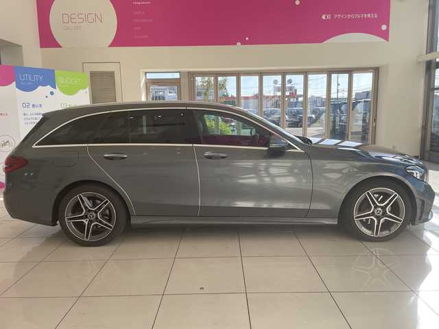 メルセデス・ベンツ Ｃ２２０ｄ ワゴン ローレウスエディション 埼玉県 2019(令1)年 4.2万km ガンＭ 衝突軽減ブレーキ/サンルーフ/Burmesteスピーカー/純正ナビ/全方位カメラ/パワーバックドア/レーダークルーズコントロール/LEDオートライト/革シート/シートヒーター/クーラー/メモリーシート/純正18インチアルミホイール/ブラインドスポットモニター/純正ETC2.0