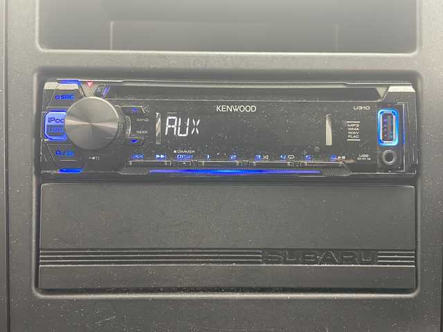 スバル インプレッサ スポーツ 1．6i－Lアイサイト 道央・札幌 2016(平28)年 2.4万km アイスシルバーメタリック ・4WD/・社外オーディオ&USB&AUX/・アイサイト/・レーダークルーズコントロール/・パドルシフト/・衝突軽減ブレーキ/・オートライト/・社外16インチAW