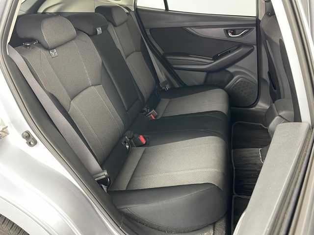 スバル インプレッサ スポーツ 1．6i－Lアイサイト 道央・札幌 2016(平28)年 2.4万km アイスシルバーメタリック ・4WD/・社外オーディオ&USB&AUX/・アイサイト/・レーダークルーズコントロール/・パドルシフト/・衝突軽減ブレーキ/・オートライト/・社外16インチAW