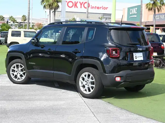 クライスラー・ジープ ジープ レネゲード リミテッド 千葉県 2023(令5)年 2万km 黒 自動緊急ブレーキ/自動パーキングブレーキ/ブラインドスポット警告/レーンセンス/ブラックレザーシート/運転席パワーシート/純正ナビ/【Bluetooth接続】/バックカメラ/革巻きステアリング/ステアリングスイッチ/ETC（2.0）/LEDヘッドライト/リアコーナーセンサー/純正17インチアルミホイル/サイド/カーテンエアバッグ/スマートキー