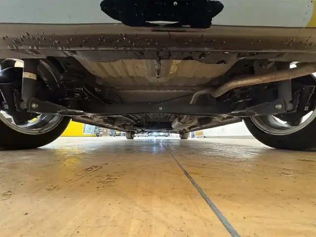 ホンダ Ｎ ＯＮＥ プレミアム 群馬県 2021(令3)年 7.5万km クリスタルブラックパール 安全装備/・衝突軽減ブレーキ/・横滑り防止/・オートライト/・リアコーナーセンサー/・クルーズコントロール/・レーンキープアシスト/社外７インチナビ/・AM/FM/フルセグTV/・Bluetooth/SD/・HDMI/バックカメラ/前席シートヒーター/オートホールド/電動パーキング/純正フロアマット/純正ドアバイザー/純正14インチアルミホイール/プッシュスタート/スマートキー