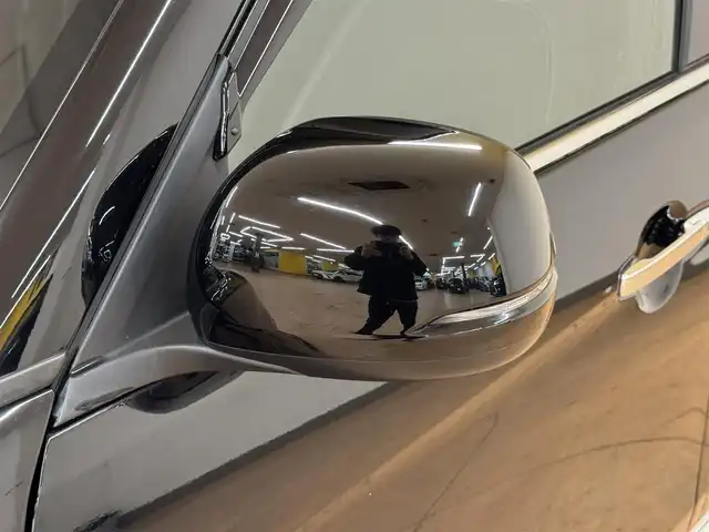 ホンダ Ｎ ＯＮＥ プレミアム 群馬県 2021(令3)年 7.5万km クリスタルブラックパール 安全装備/・衝突軽減ブレーキ/・横滑り防止/・オートライト/・リアコーナーセンサー/・クルーズコントロール/・レーンキープアシスト/社外７インチナビ/・AM/FM/フルセグTV/・Bluetooth/SD/・HDMI/バックカメラ/前席シートヒーター/オートホールド/電動パーキング/純正フロアマット/純正ドアバイザー/純正14インチアルミホイール/プッシュスタート/スマートキー