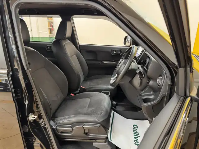 ホンダ Ｎ ＯＮＥ プレミアム 群馬県 2021(令3)年 7.5万km クリスタルブラックパール 安全装備/・衝突軽減ブレーキ/・横滑り防止/・オートライト/・リアコーナーセンサー/・クルーズコントロール/・レーンキープアシスト/社外７インチナビ/・AM/FM/フルセグTV/・Bluetooth/SD/・HDMI/バックカメラ/前席シートヒーター/オートホールド/電動パーキング/純正フロアマット/純正ドアバイザー/純正14インチアルミホイール/プッシュスタート/スマートキー