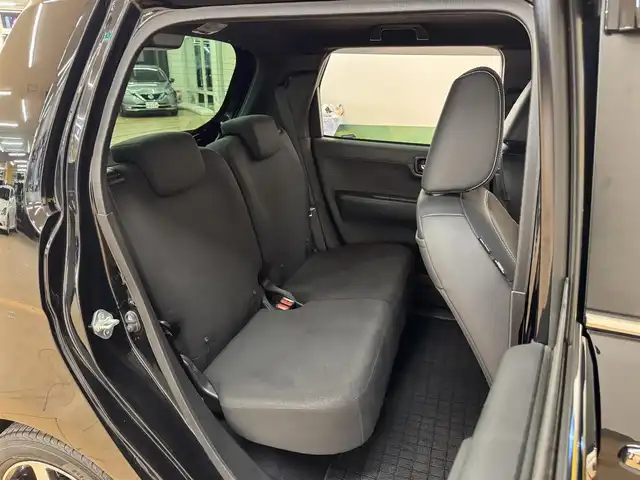 ホンダ Ｎ ＯＮＥ プレミアム 群馬県 2021(令3)年 7.5万km クリスタルブラックパール 安全装備/・衝突軽減ブレーキ/・横滑り防止/・オートライト/・リアコーナーセンサー/・クルーズコントロール/・レーンキープアシスト/社外７インチナビ/・AM/FM/フルセグTV/・Bluetooth/SD/・HDMI/バックカメラ/前席シートヒーター/オートホールド/電動パーキング/純正フロアマット/純正ドアバイザー/純正14インチアルミホイール/プッシュスタート/スマートキー