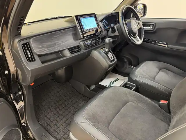 ホンダ Ｎ ＯＮＥ プレミアム 群馬県 2021(令3)年 7.5万km クリスタルブラックパール 安全装備/・衝突軽減ブレーキ/・横滑り防止/・オートライト/・リアコーナーセンサー/・クルーズコントロール/・レーンキープアシスト/社外７インチナビ/・AM/FM/フルセグTV/・Bluetooth/SD/・HDMI/バックカメラ/前席シートヒーター/オートホールド/電動パーキング/純正フロアマット/純正ドアバイザー/純正14インチアルミホイール/プッシュスタート/スマートキー