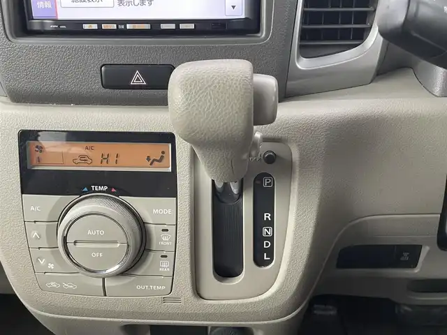 スズキ スペーシア X 富山県 2013(平25)年 7.6万km ブルーイッシュブラックパール3 社外SDナビ/ＴＶ/パワースライドドア/スマートキー/プッシュスタート/アイドリングストップ/パワーウインドウ/パワーステアリング/オートエアコン/フロアマット/ドアバイザー/Ｗエアバック/ＡＢＳ