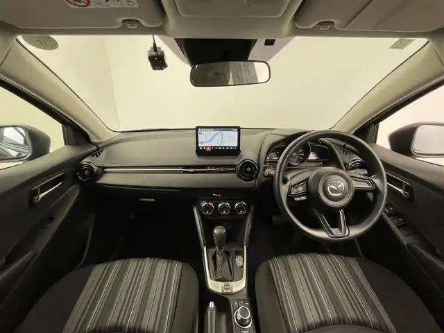 マツダ マツダ２ 15S スマートエディション 群馬県 2021(令3)年 3.1万km ジェットブラックマイカ 純正ナビ　全方位カメラ　衝突軽減システム　アイドリングストップ　レーンアシスト　横滑り防止　障害物センサー　ステアリングスイッチ　スマートキー　プッシュスタート　ドライブレコーダー　禁煙車