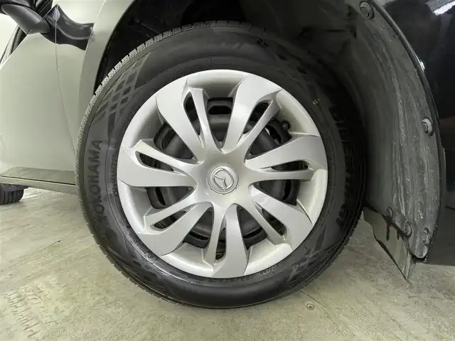 マツダ マツダ２ 15S スマートエディション 群馬県 2021(令3)年 3.1万km ジェットブラックマイカ 純正ナビ　全方位カメラ　衝突軽減システム　アイドリングストップ　レーンアシスト　横滑り防止　障害物センサー　ステアリングスイッチ　スマートキー　プッシュスタート　ドライブレコーダー　禁煙車