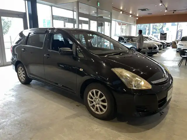 トヨタ ウィッシュ X リミテッド 道央・札幌 2006(平18)年 17万km ブラックマイカ 4WD/社外メモリナビ/　・フルセグTV/　・CD/DVD/USB/　・Bluetooth/3列シート/寒冷地仕様/取扱説明書/保証書/点検整備記録簿（H25/27/29/30/R1/2/3/5）