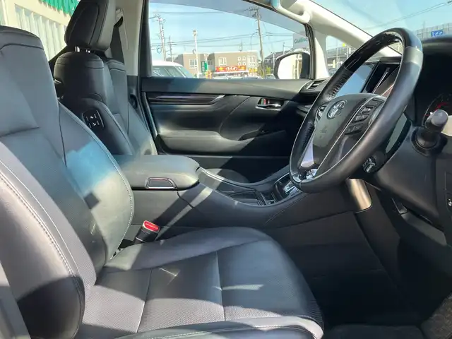 トヨタ ヴェルファイア Z Gエディション 石川県 2018(平30)年 5万km ホワイトパールクリスタルシャイン 純正10型ナビ/フルセグTV/バックカメラ/両側パワースライド/革シート/シートヒーター＆クーラー/パワーバックドア/デジタルミラー/ブラインドスポットモニター/トヨタセーフティセンス/レーダークルーズ/純正アルミホイール/フリップダウンモニター/ビルトインETC/ドライブレコーダー/ハンドルヒーター/パワーシート/オートライト