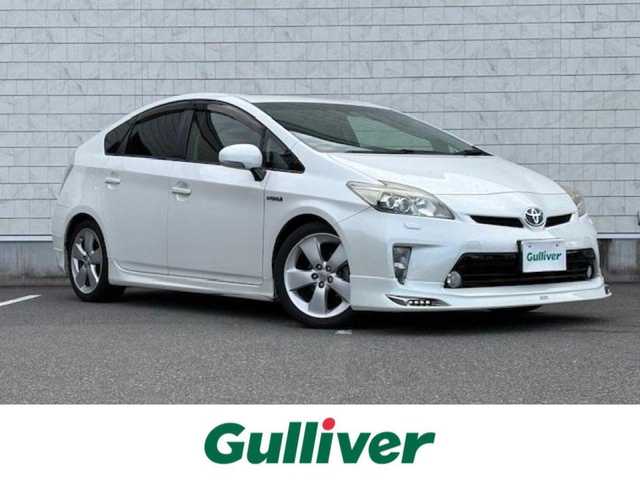 トヨタ プリウス S ツーリングセレクション 大阪府 2014(平26)年 11.9万km ホワイトパールクリスタルシャイン 社外ナビ(BT/CD/DVD/SD/フルセグ)/横滑り防止装置/盗難防止装置/オートライト/純正アルミホイール/純正フロアマット/ETC/プッシュスタートボタン/スペアキー×1/HIDヘッドライト