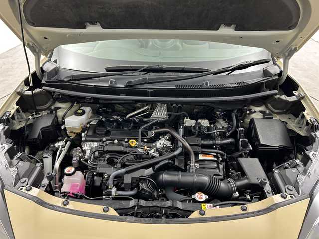 トヨタ ヤリスクロス ハイブリッド Z 三重県 2021(令3)年 4万km ブラックマイカ/ベージュ 2トーン /禁煙車//純正ナビ/・USB・BT・AppleCarPlay・AndroidAuto//ToyotaSaftySense//レーダークルーズコントロール//バックモニター//ブラインドスポットモニター//プリクラッシュセーフティ//レーントレーシングアシスト//ドライブレコーダー//ビルトインETC//シートヒーター//オートハイビーム//純正18インチAW//LEDヘッドライト